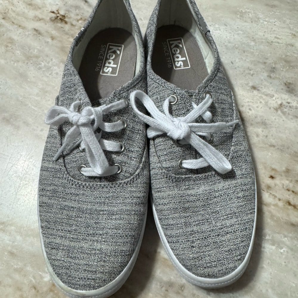 Keds Gray Sneakers with White Laces